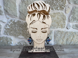 Black Mesa earrings on model